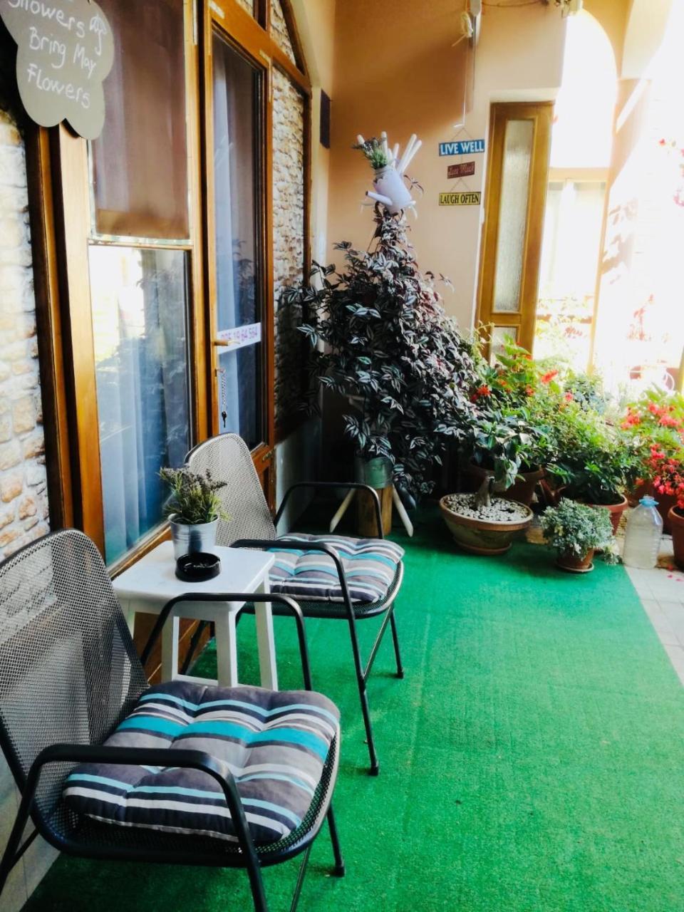 Guesthouse Coco Slavonski Brod Exterior foto